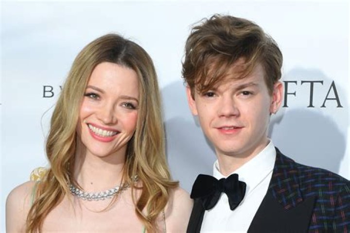 Raised in family of entertainers, Thomas Sangster a British Actor-Acting since a young age!