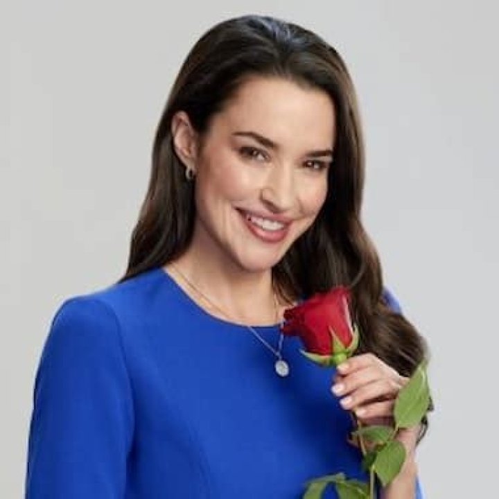 Rhiannon Fish Bio (Wiki) 