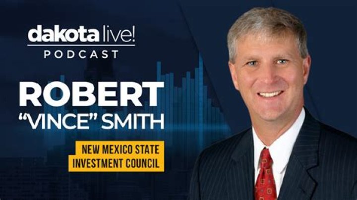 Robert Vince Bio (Wiki) 