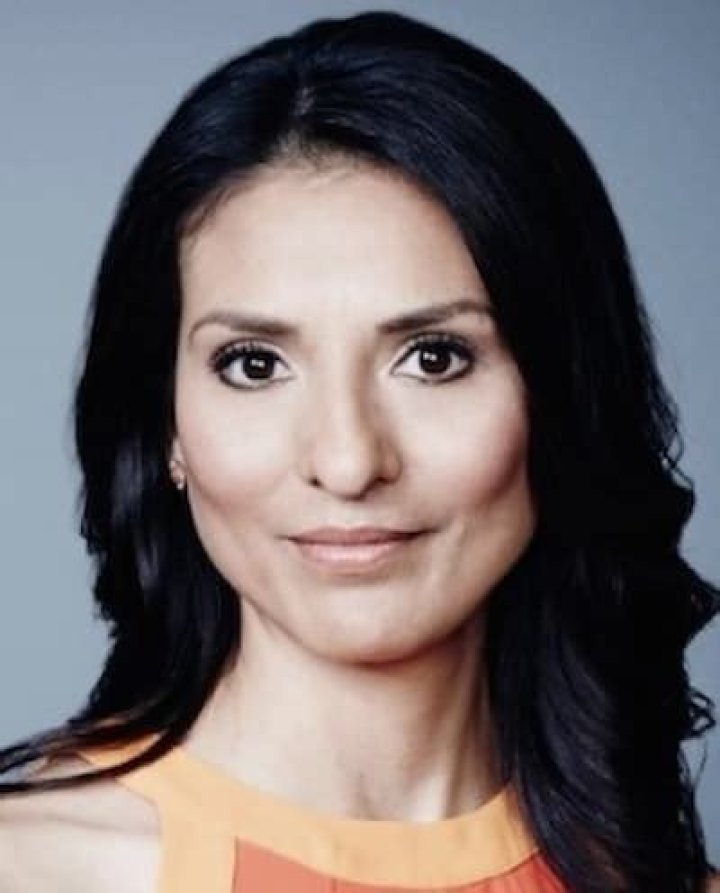 Rosa Flores Bio (Wiki) 