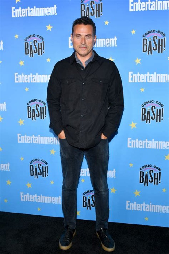 Rufus Sewell Net Worth - Wiki, Age, Weight and Height, Relationships, Family, and More