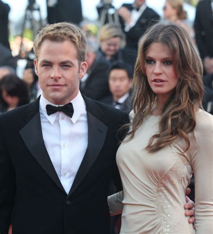 	Ryan Seacrest is ‘quietly dating’ SI swimsuit model Dominique Piek: cute couple?	