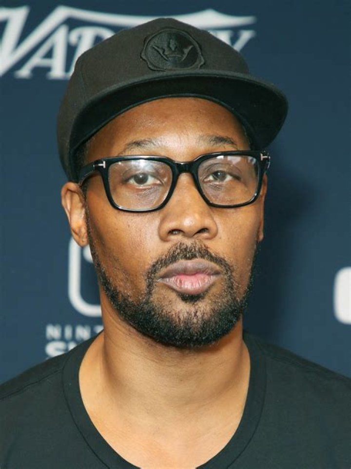 RZA(Robert Fitzgerald Diggs) Bio (Wiki) 