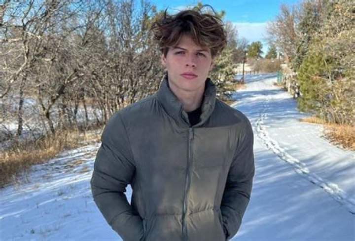 Sam Dezz Bio (Wiki) 