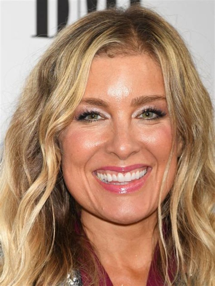 Sarah G. Buxton Bio (Wiki) 