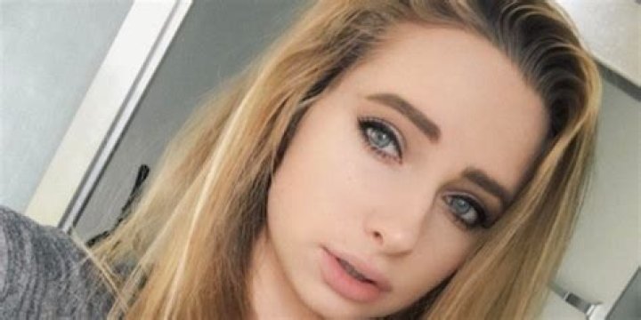 SelfieC - Age, Family, Bio