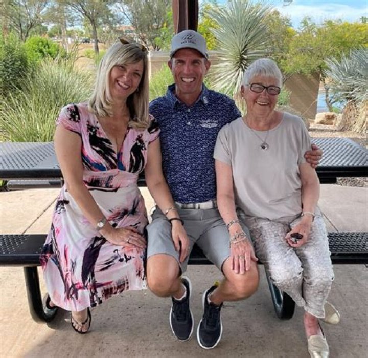 Shaun Micheel Wife – Is He Married To His Girlfriend Stephanie? Kids And Family Details