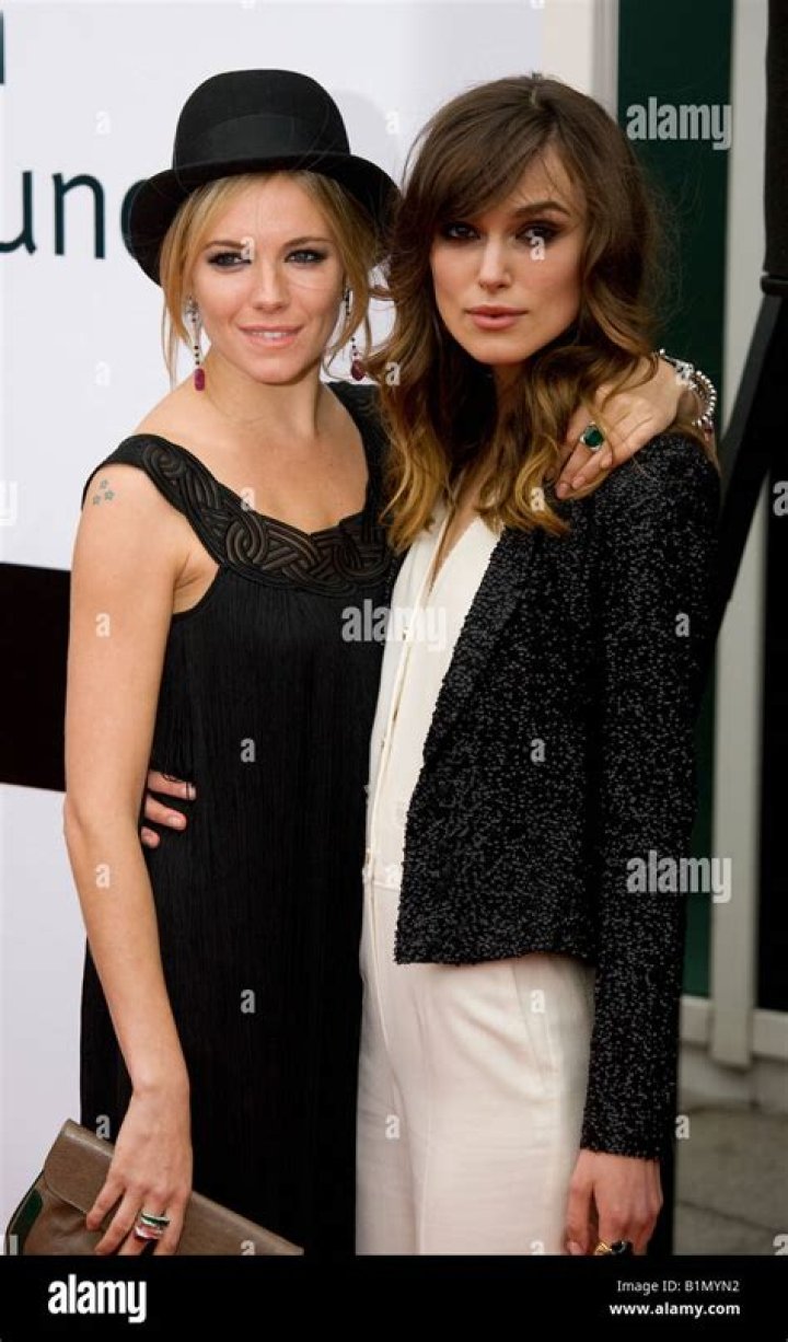 Sienna Miller & Keira Knightley don’t want to Google themselves
