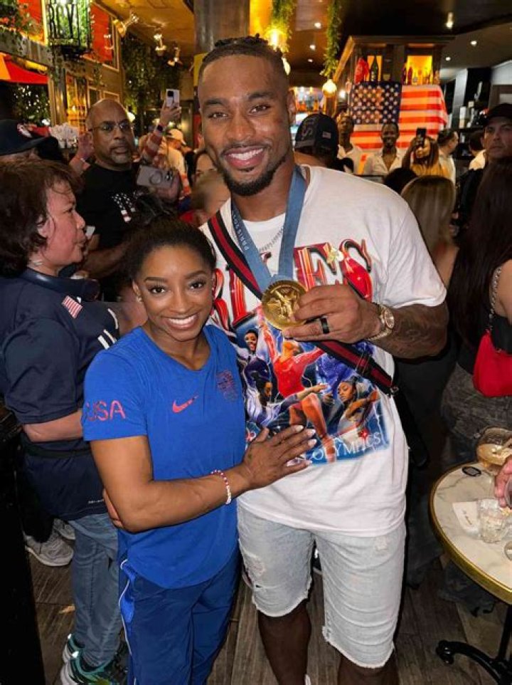 	Simone Biles is still upset that people yelled at her husband Jonathan Owens	