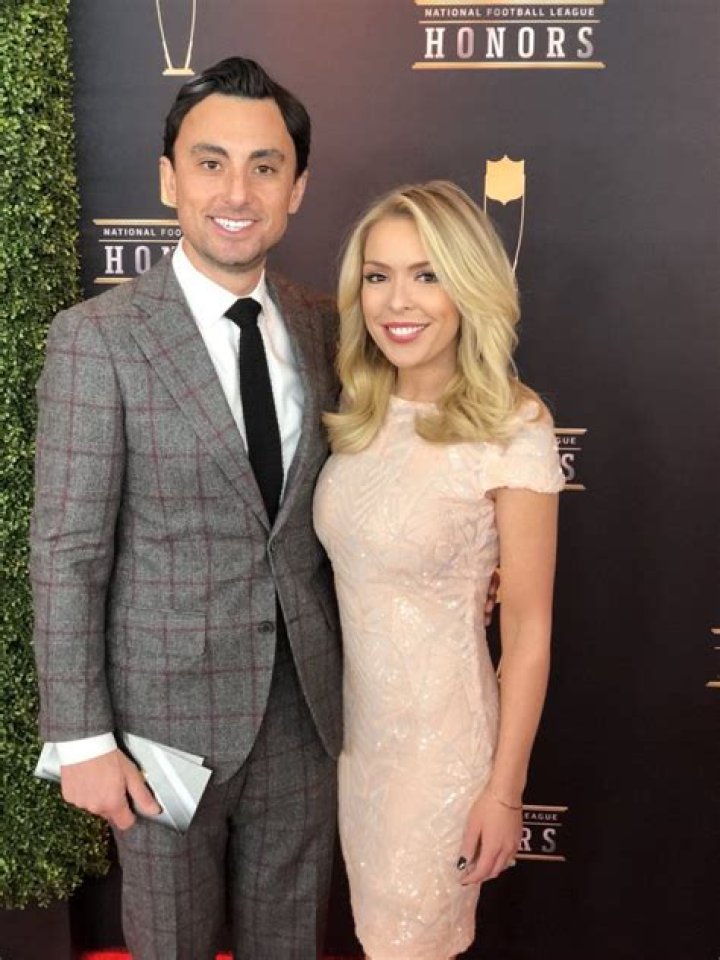 Sports writer John Gonzalez on married life with Colleen Wolfe! Know about his net worth and social media presence