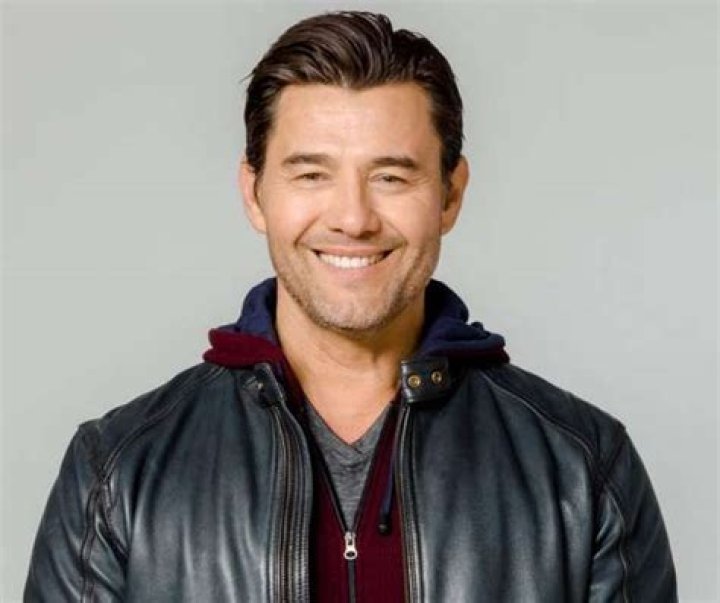 Steve Bacic Height, Weight, Net Worth, Age, Birthday, Wikipedia, Who, Instagram, Biography
