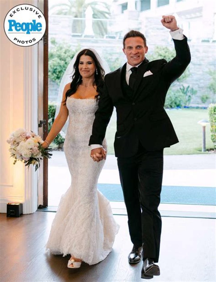 Steve Burton’s wife got pregnant by another man because she was ‘unhappy’