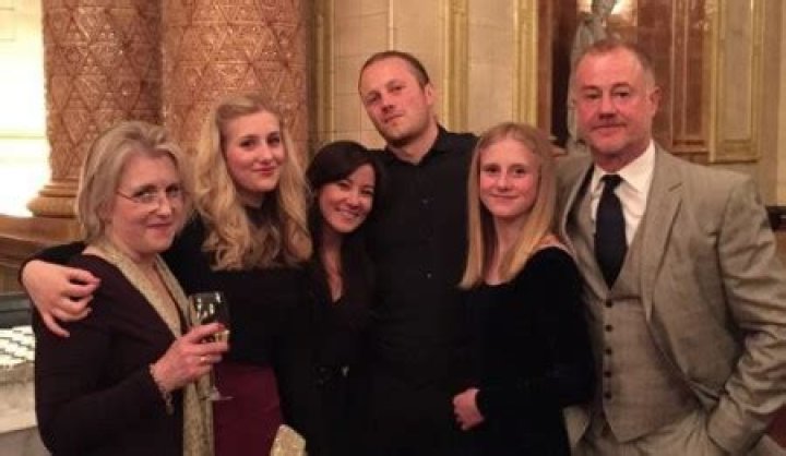 Sylvestra Le Touzel Married, Husband, Children, Net Worth, Income