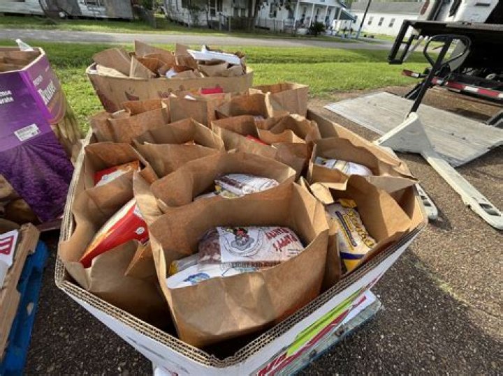 Taylor Swift’s donations to Louisiana food bank & Salvation Army come to light