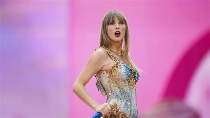 Taylor Swift Tops Billboard’s 2014 Money Maker’s List