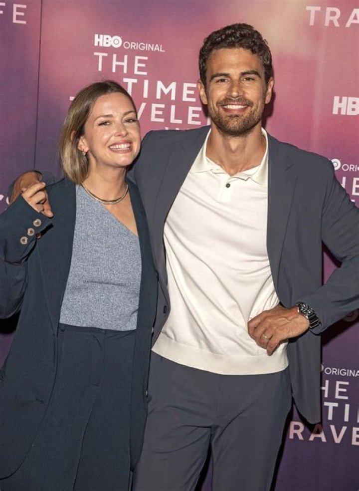 Theo James - Age, Family, Bio
