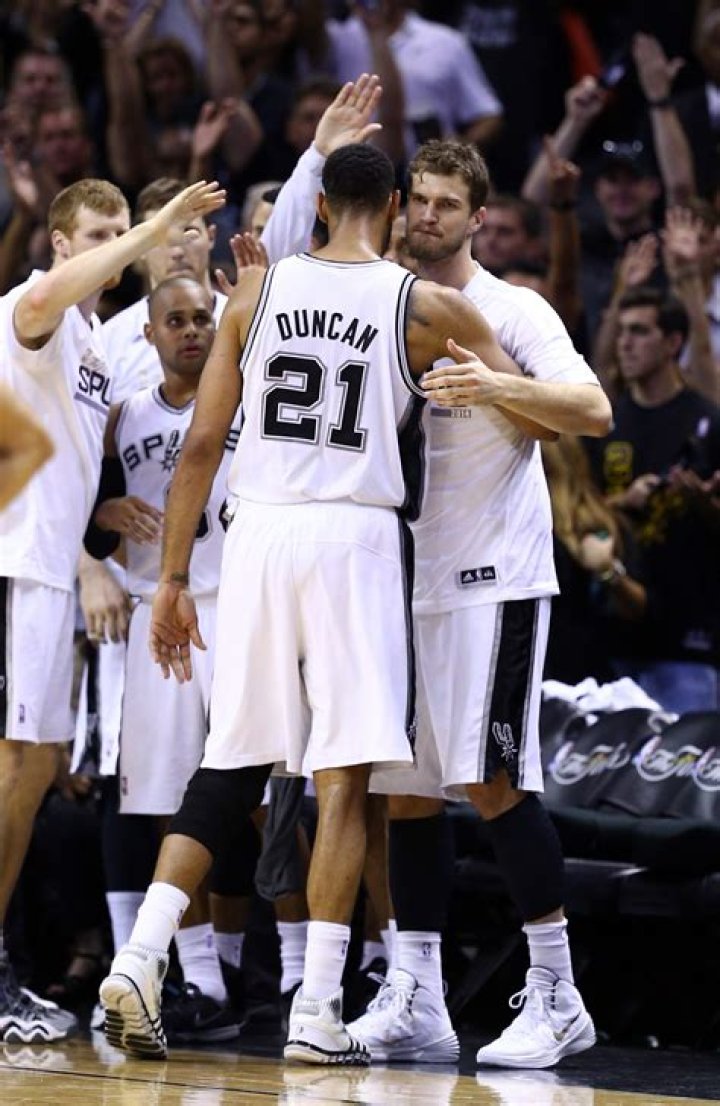 Tiago Splitter Net Worth - Wiki, Age, Weight and Height, Relationships, Family, and More
