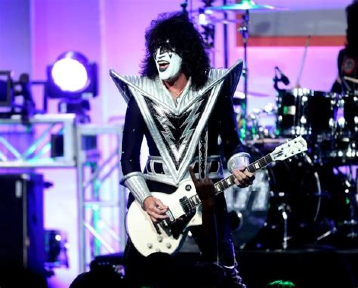 Tommy Thayer Net Worth - Wiki, Age, Weight and Height, Relationships, Family, and More