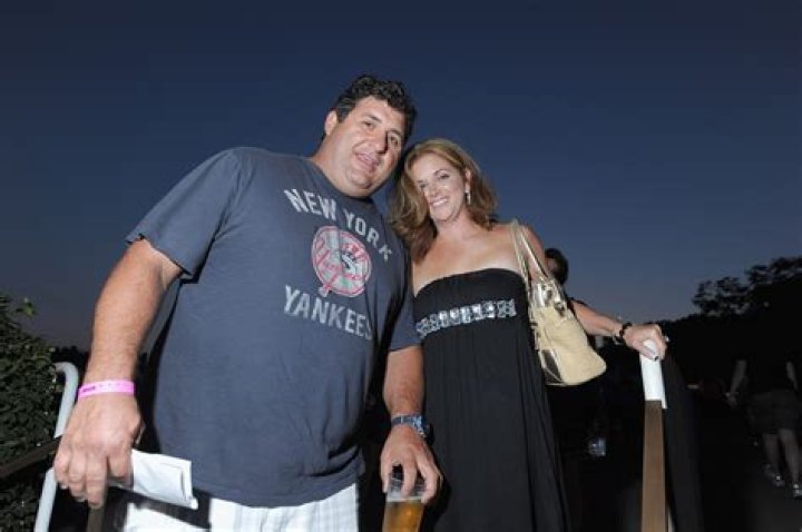 Tony Siragusa Parents: Peter A. Siragusa