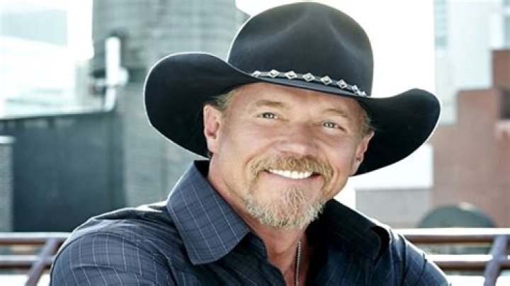 Trace Adkins Bio (Wiki) 