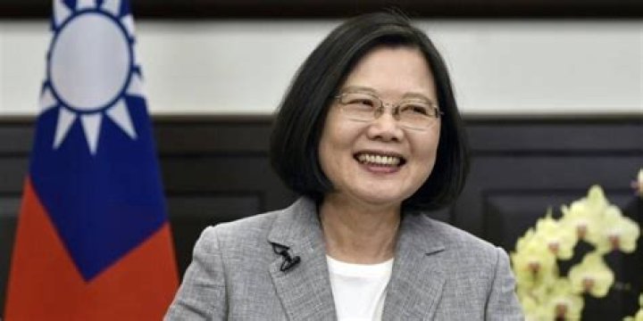 Tsai Ing-wen Bio (Wiki) 