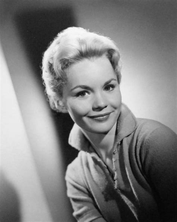 Tuesday Weld Bio (Wiki) 