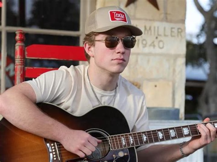 Tye White - Age, Family, Bio