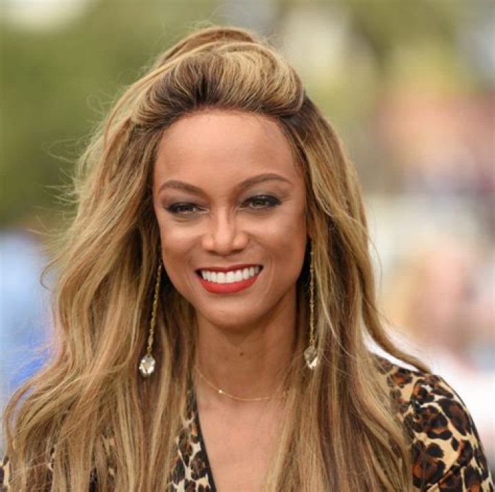 Tyra Banks admits nose job: ‘I had bones in my nose that were growing & itching’
