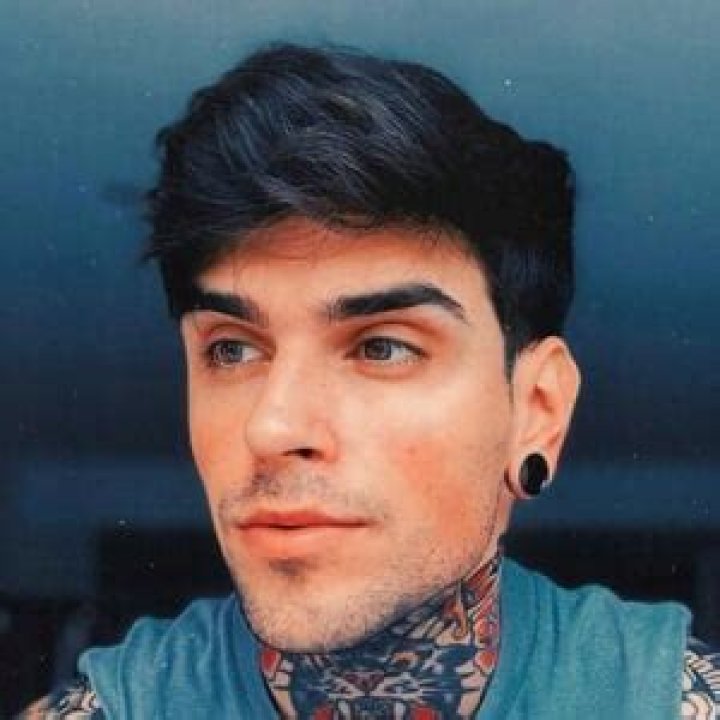 Vlado Saric - Age, Family, Bio