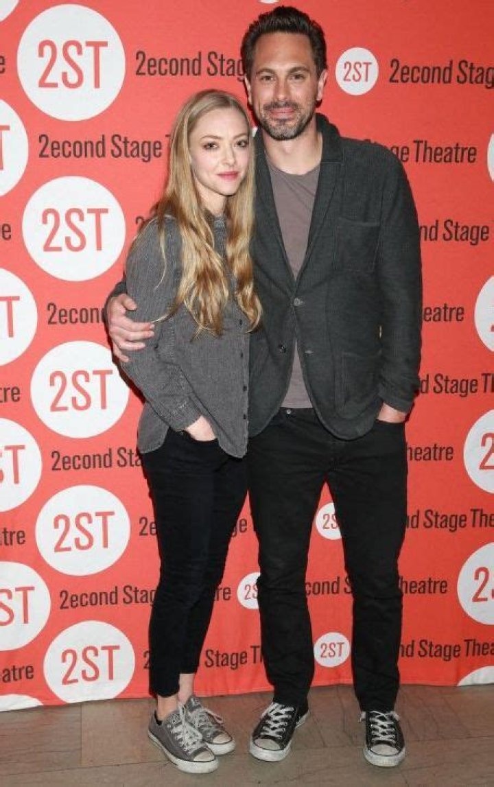 Was Amanda Seyfried’s boyfriend married when they got together?