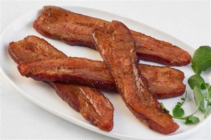 What is Duroc bacon?