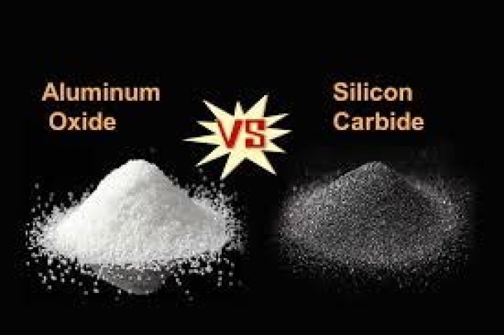 What is the difference between aluminum oxide and silicon carbide?