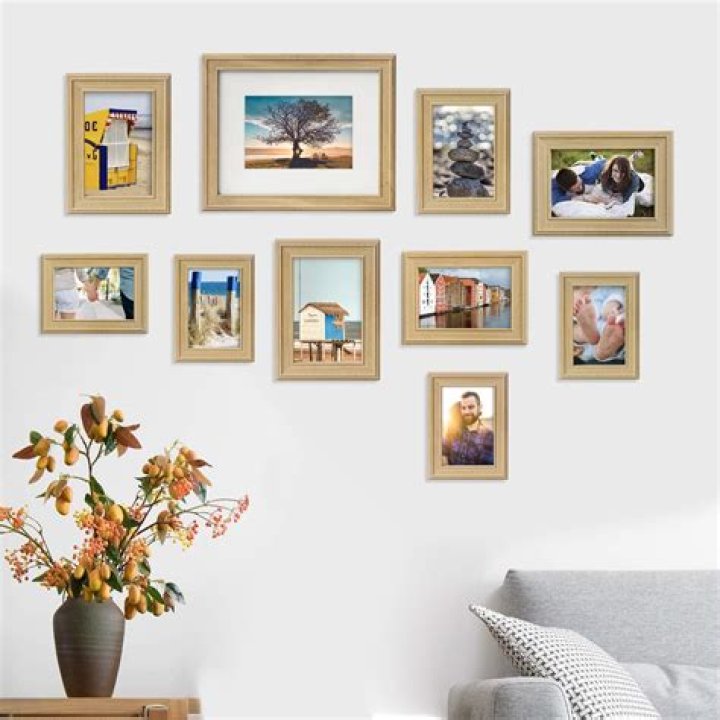 What is the rabbet on a picture frame?