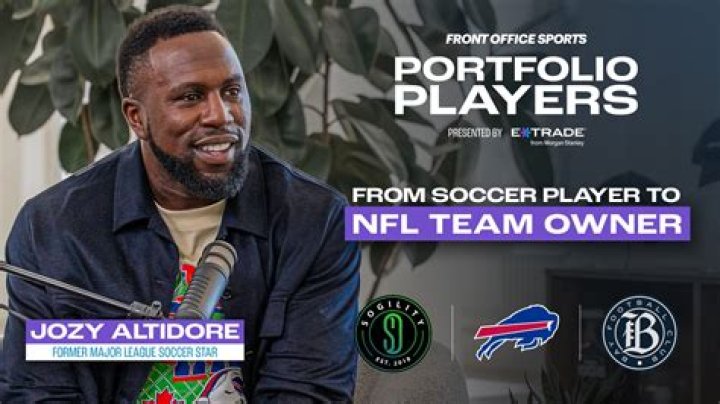 What number is Jozy Altidore?