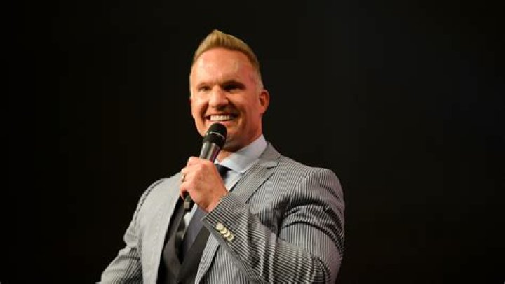 Where is Pastor Ron Carpenter now?
