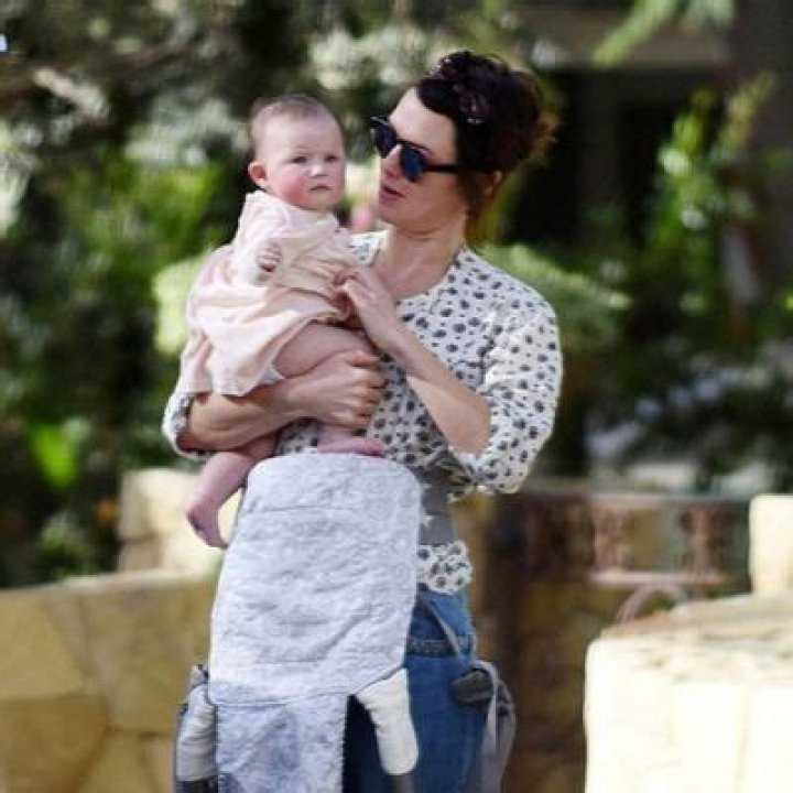 Where Is Teddy Cadan? Quick Facts On Lena Headey Daughter