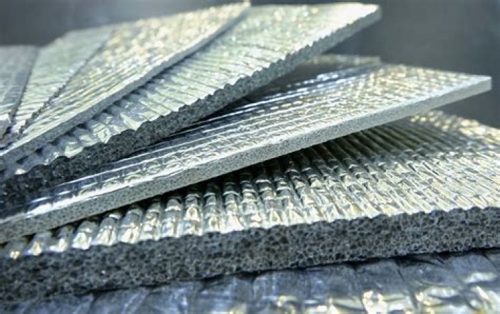 Which side does the foil go on insulation?