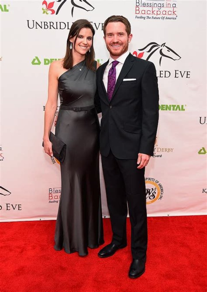 Who is Actress Kelen Coleman's Husband? Know About Her Married Life, Movies, TV Shows, Instagram, Superstore, Net Worth, & More.