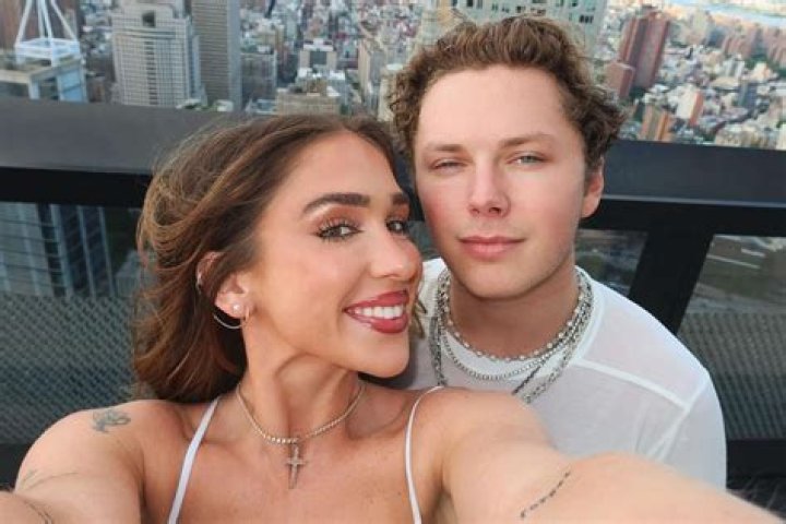 Who is Brielle Biermann’s ex-boyfriend Michael Kopech engaged to? Know about his Twitter controversy, net worth and ex-girlfriend