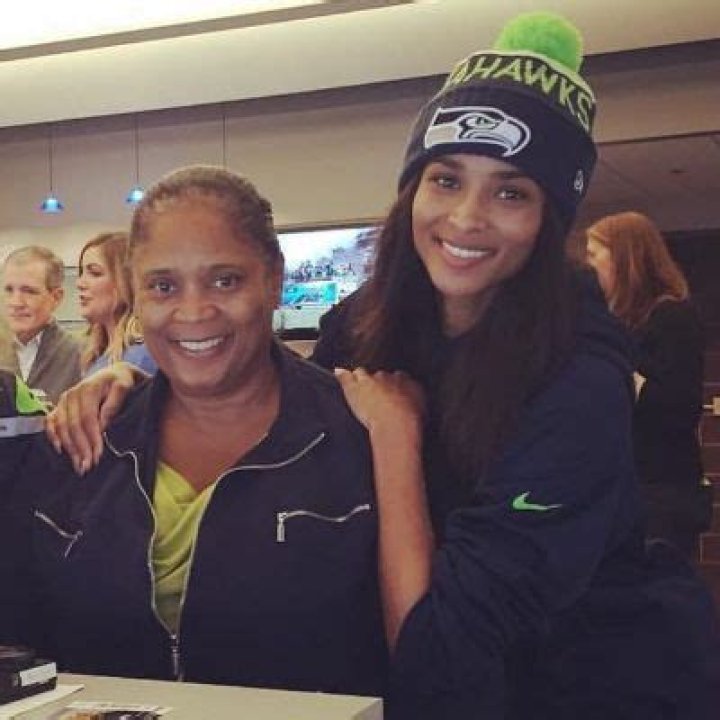 Who Is Tammy T. Wilson? Quick Facts On Russell Wilson Mother