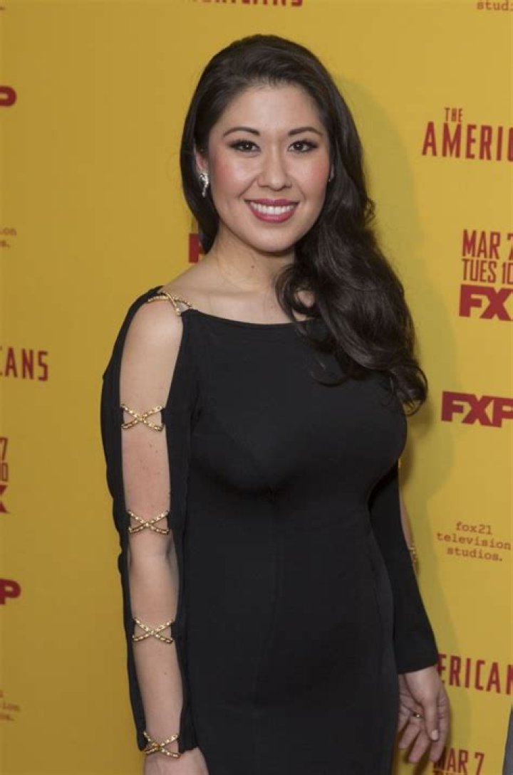 Who is the Husband of American Actress and Singer, Ruthie Ann Miles? Know About Her Daughter and Her Instagram