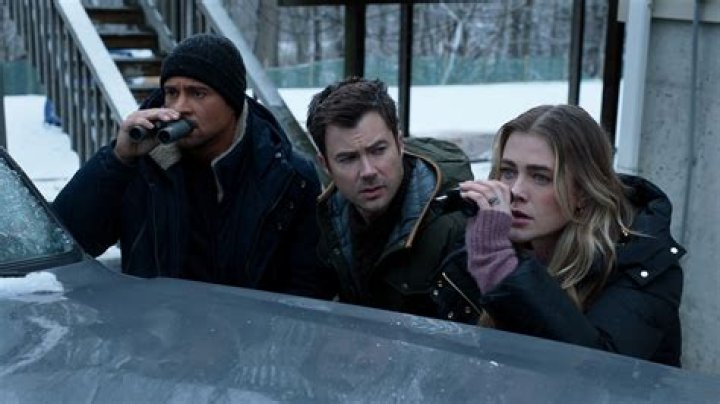 Who plays the older Cal Stone in Manifest season 4?