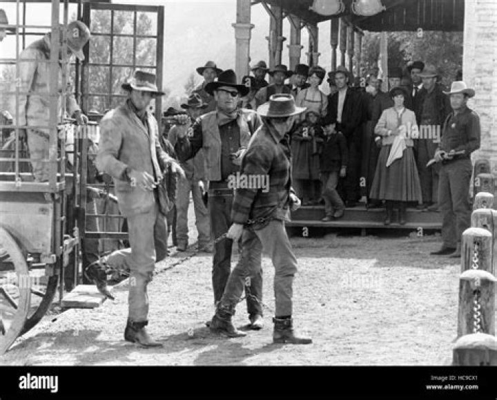 Why did John Wayne wear an eyepatch in True Grit?