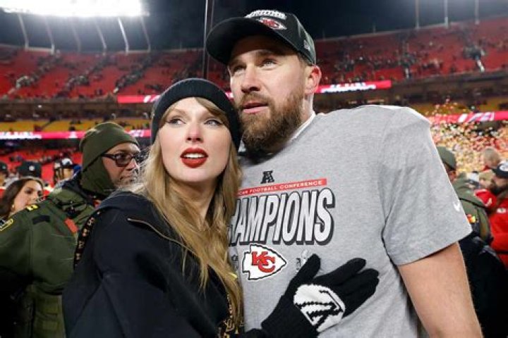 Why isn’t Taylor Swift’s whole #squad defending her honor online?