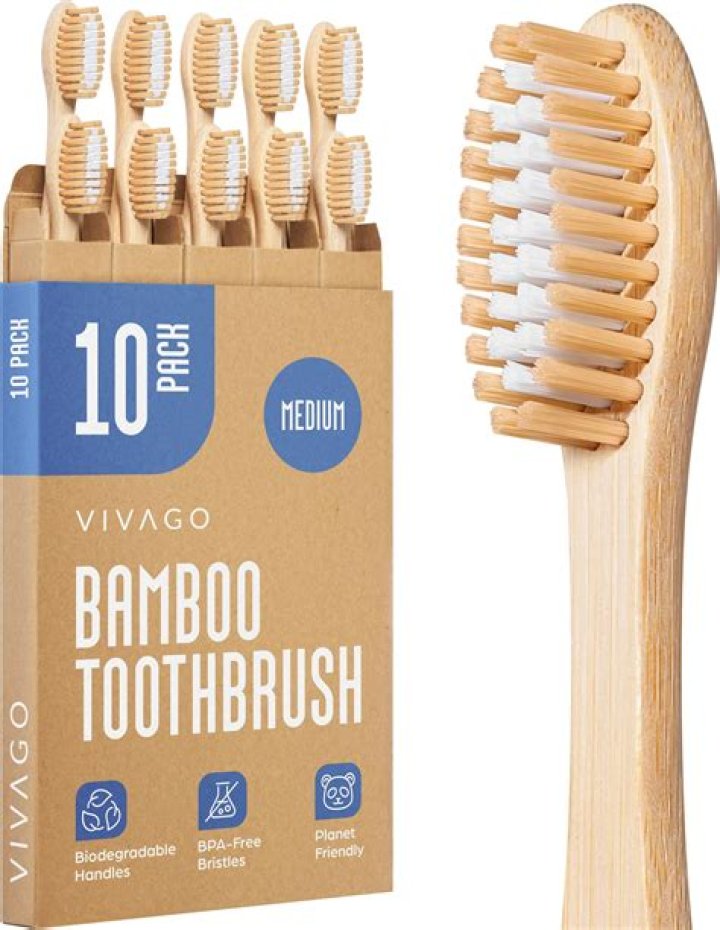 Woody Harrelson delays an interview for 40 minutes to find organic toothbrush