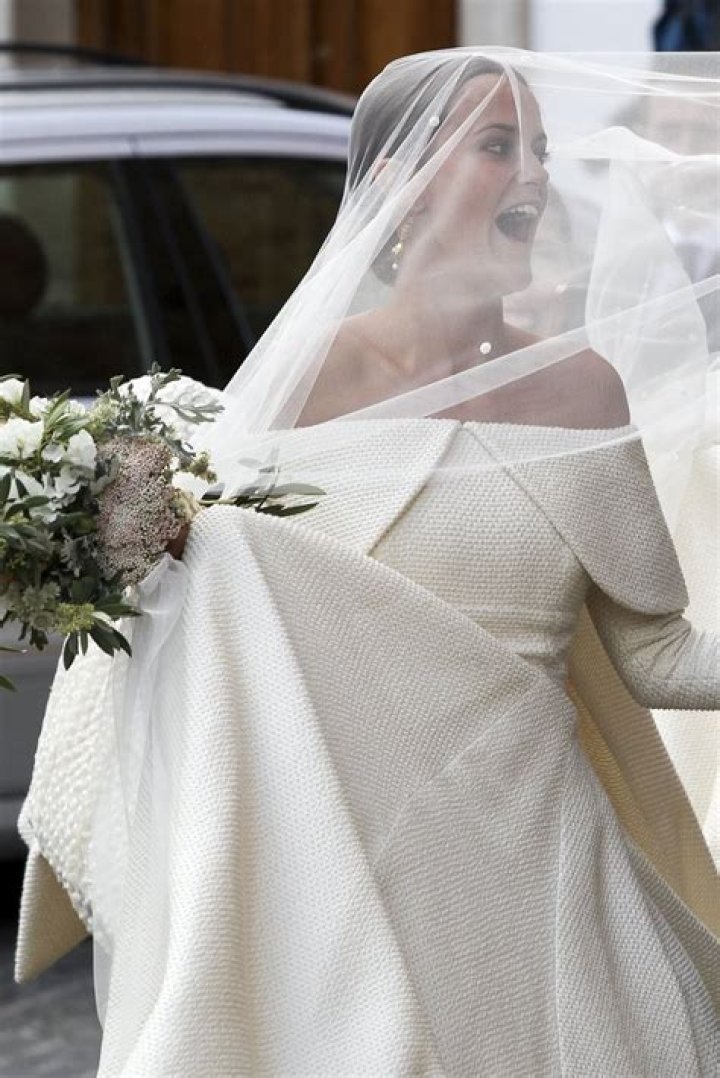 	Would you like to see Lady Charlotte Wellesley’s Wickstead wedding gown?	