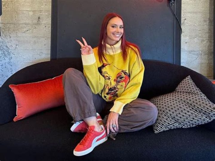 YesJulz Bio (Wiki) 