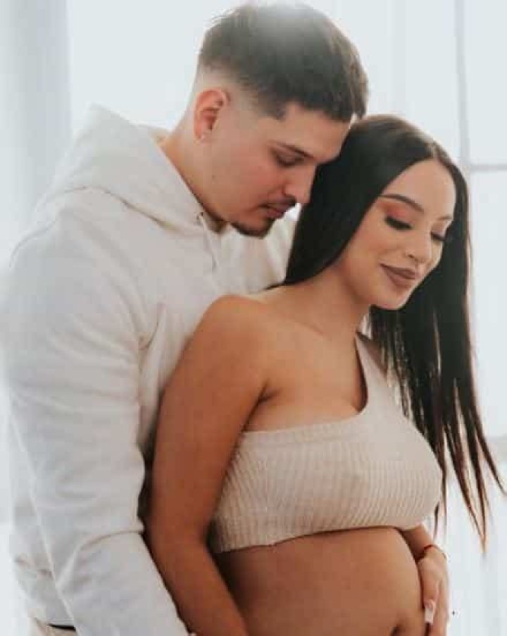 YouTuber Benny Soliven is expecting his first child with girlfriend, Alondra Ortiz