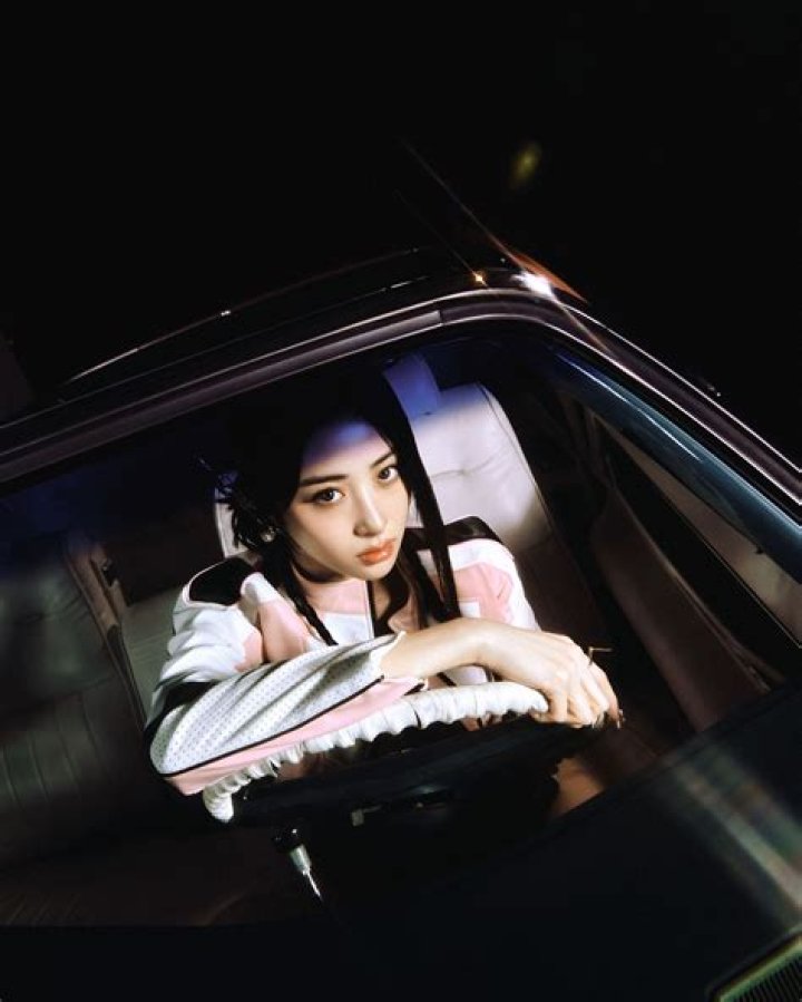 Yunjin Kim Bio (Wiki) 